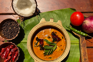 Malabar Nadan Kozhi Curry